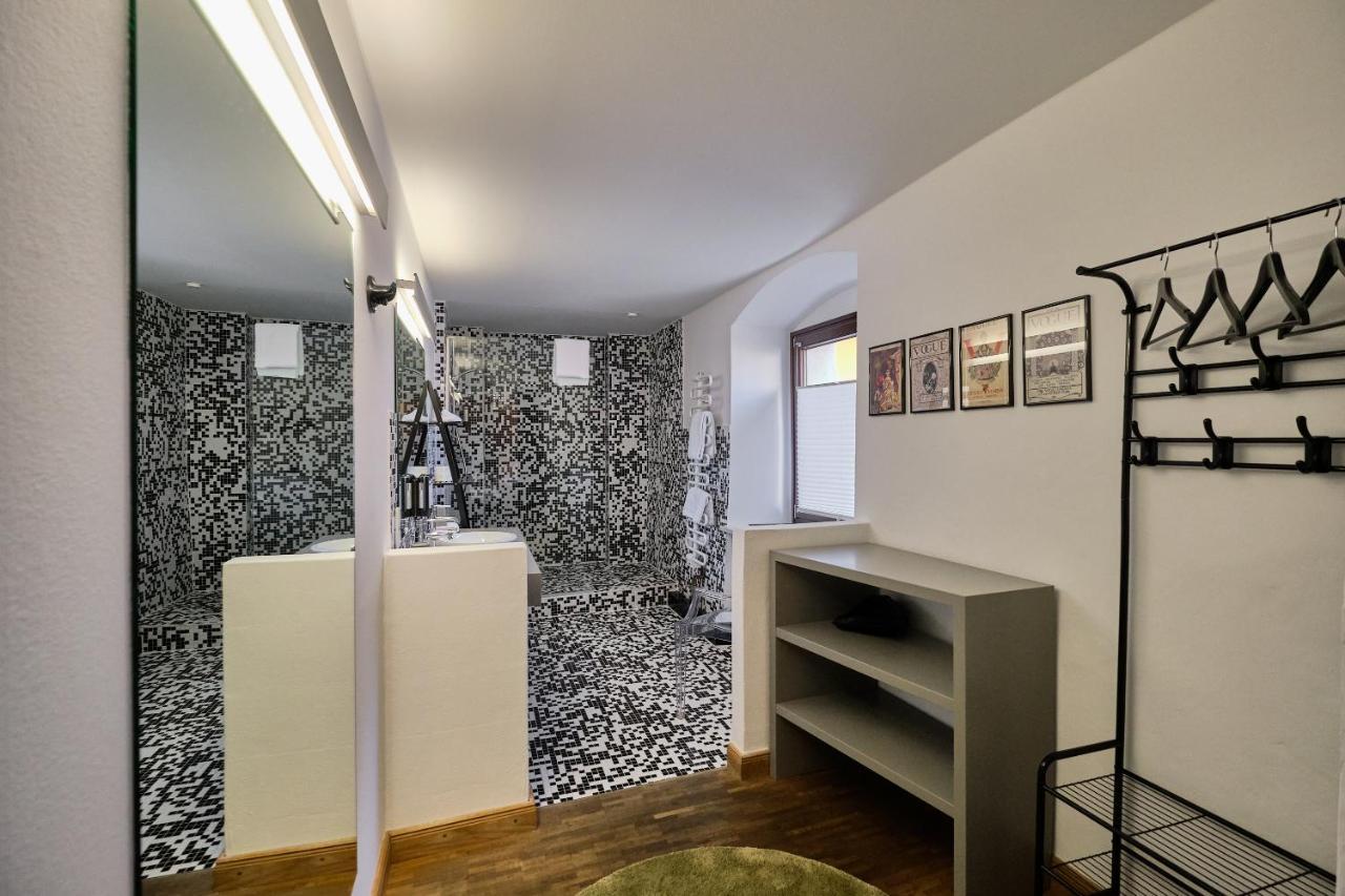 Hotel Roter Hahn Регенсбург Екстериор снимка