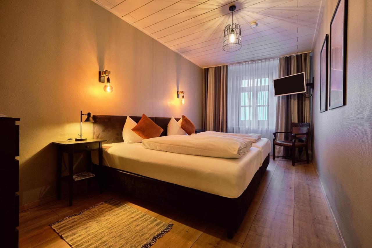 Hotel Roter Hahn Регенсбург Екстериор снимка