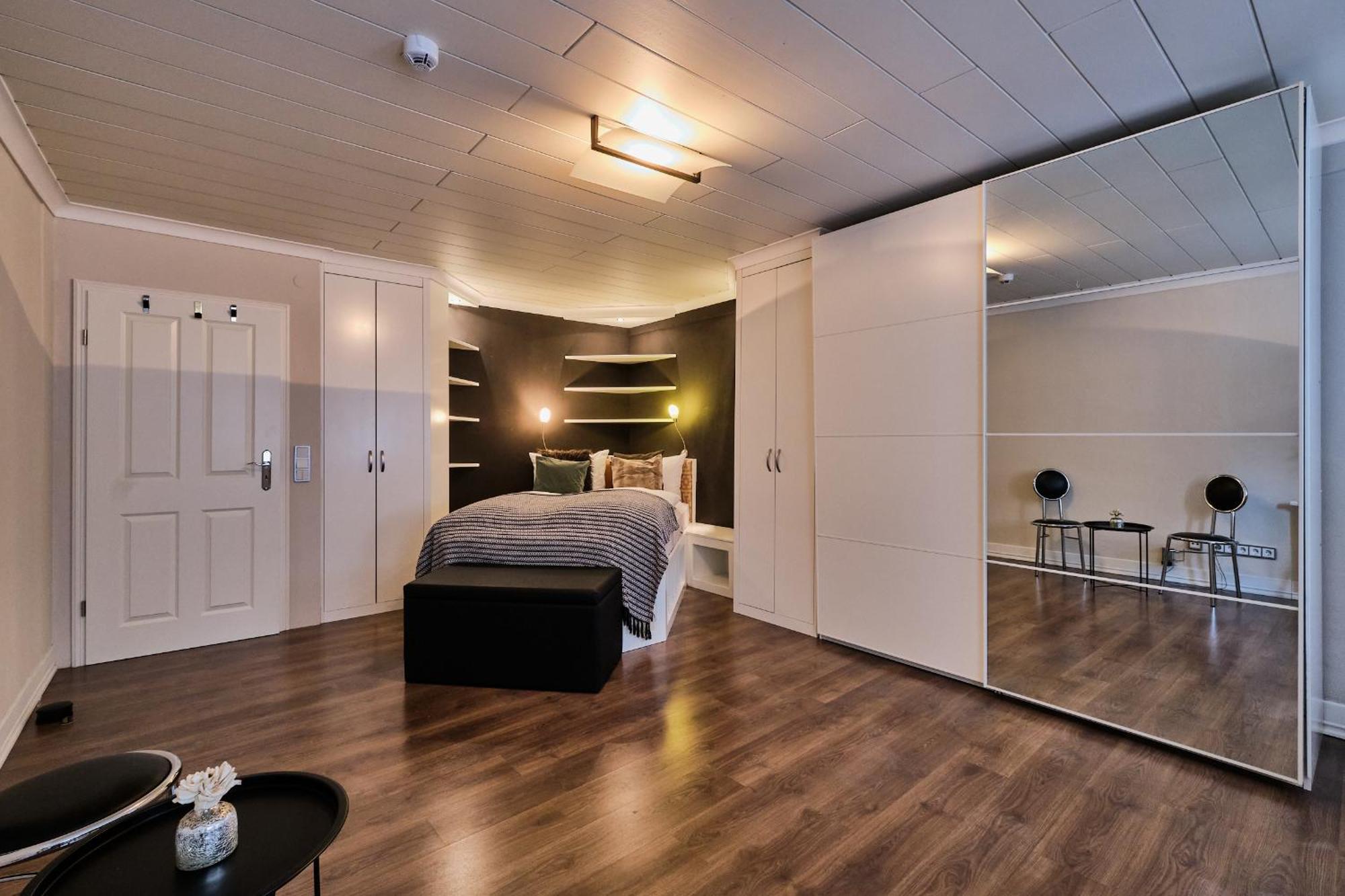 Hotel Roter Hahn Регенсбург Екстериор снимка