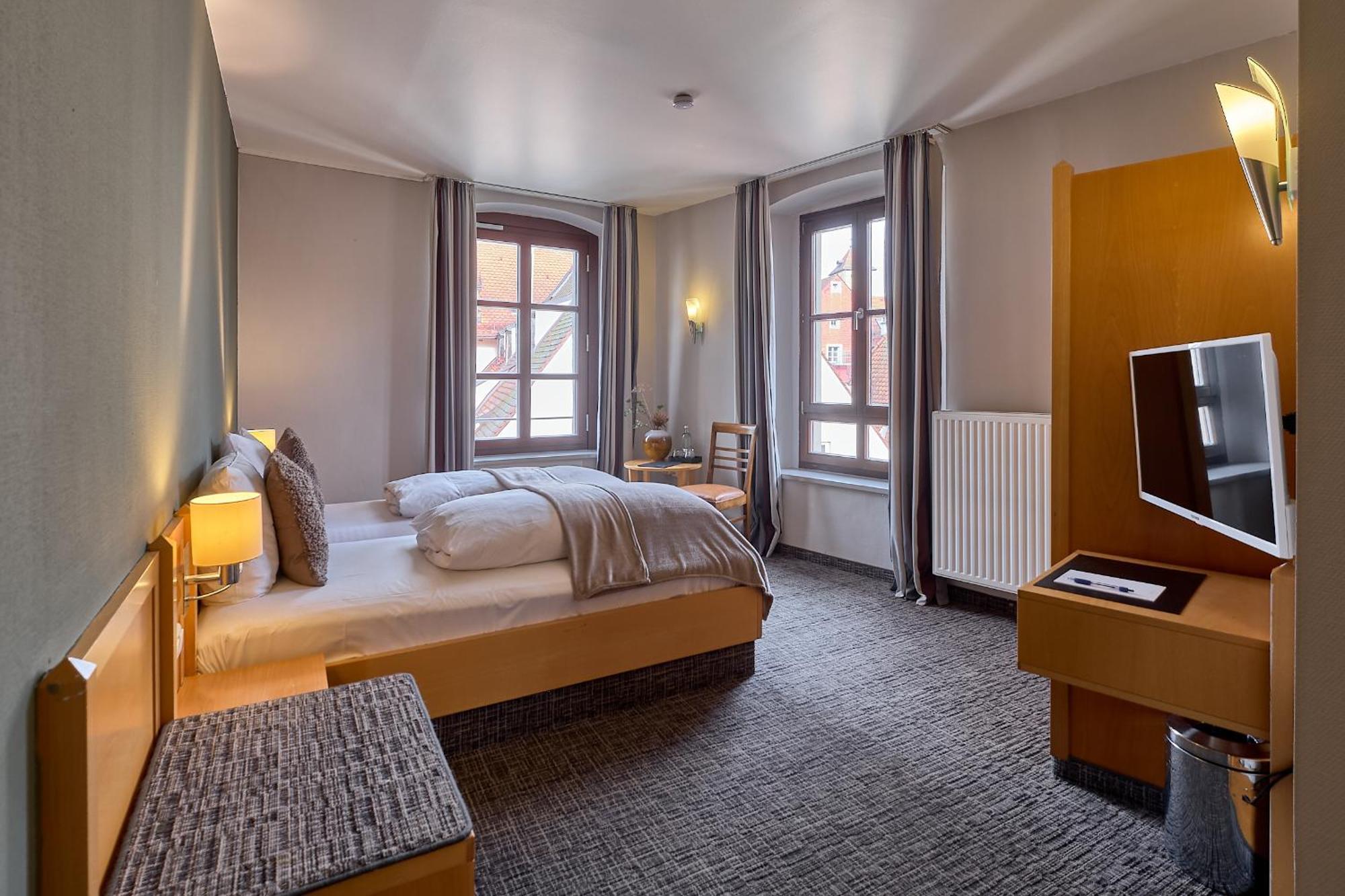 Hotel Roter Hahn Регенсбург Екстериор снимка