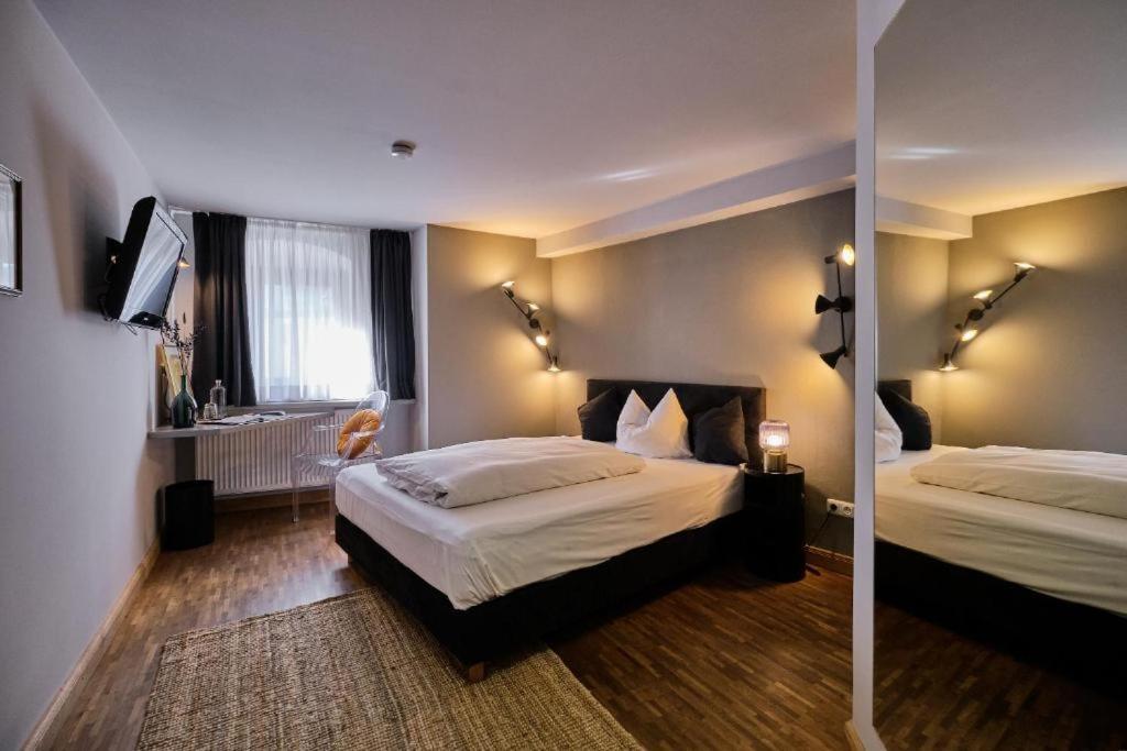 Hotel Roter Hahn Регенсбург Екстериор снимка